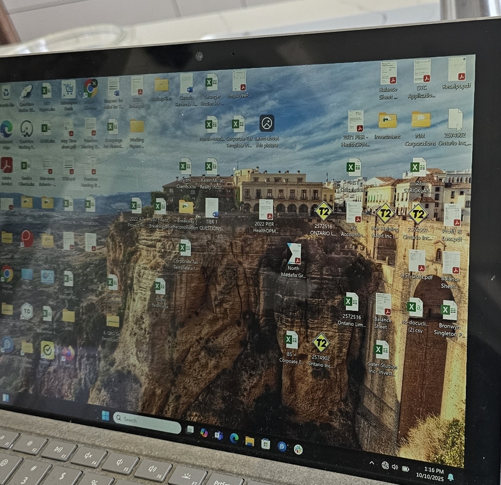 Microsoft Surface Laptop Pro 6 with Vibrant Display